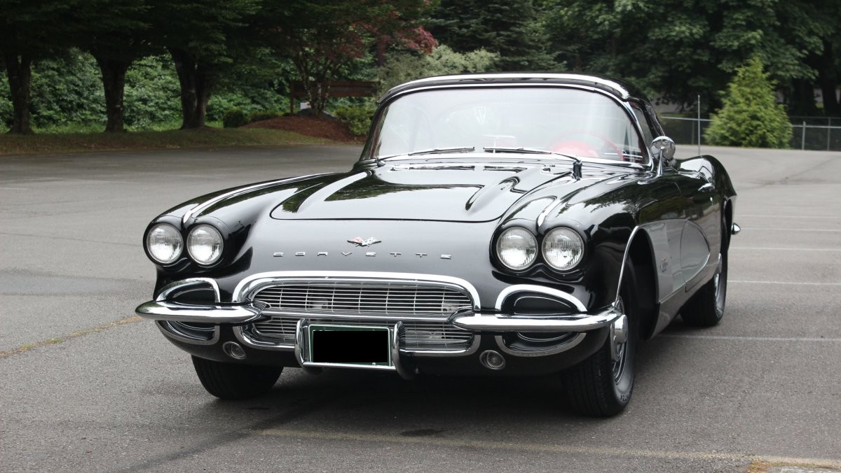 Click to Enlarge-Esc to Close Corvette Generations/C1/C1 1961 Black White 2.JPG